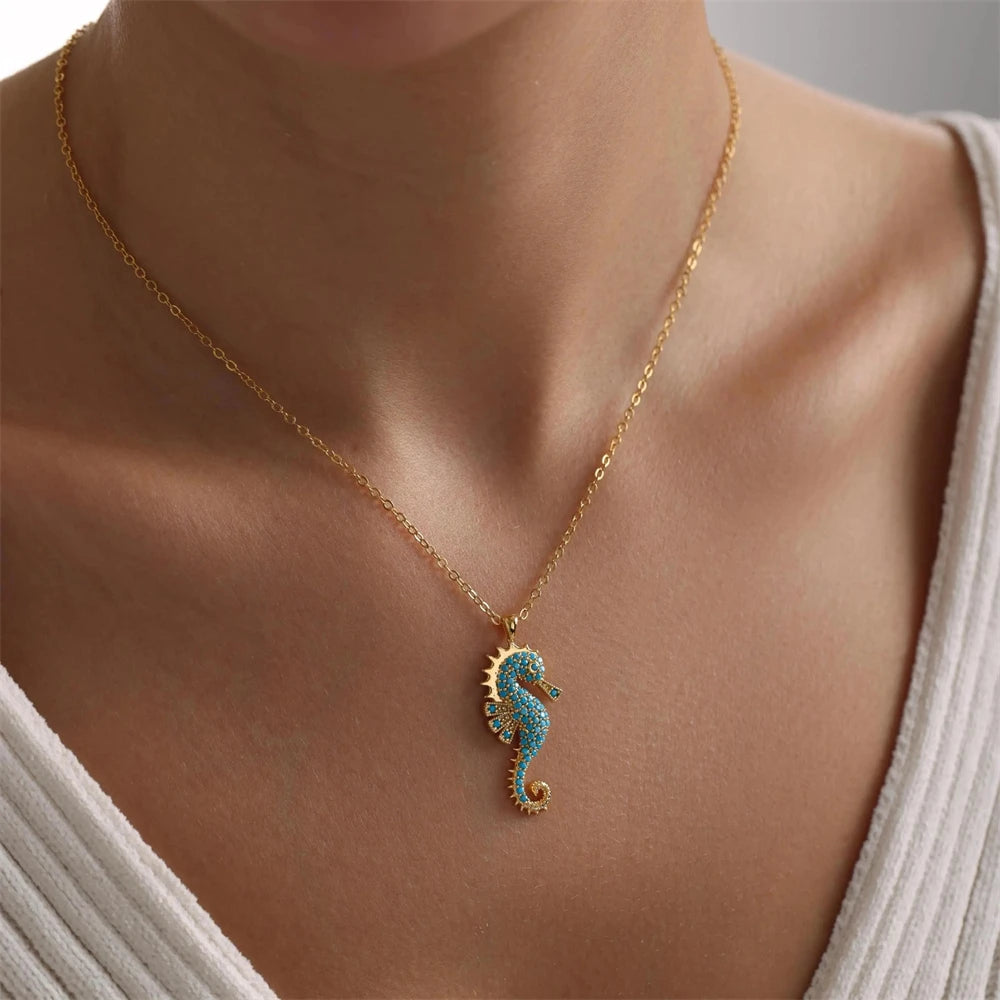 Collier Doré et Turquoise